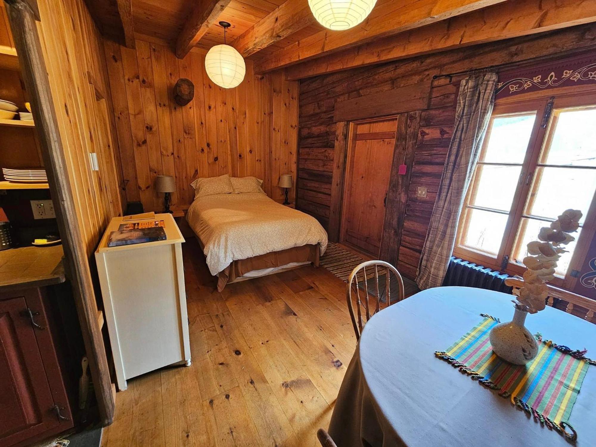 Le Repaire Viking Bed & Breakfast Sainte-Rose-du-Nord Exterior foto